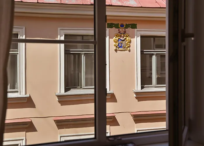 Heart Of Old Apartment *